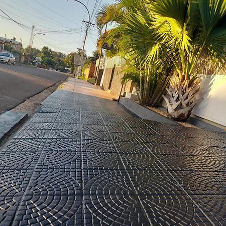En Familia Villa Puerto Iguazú Kültér fotó