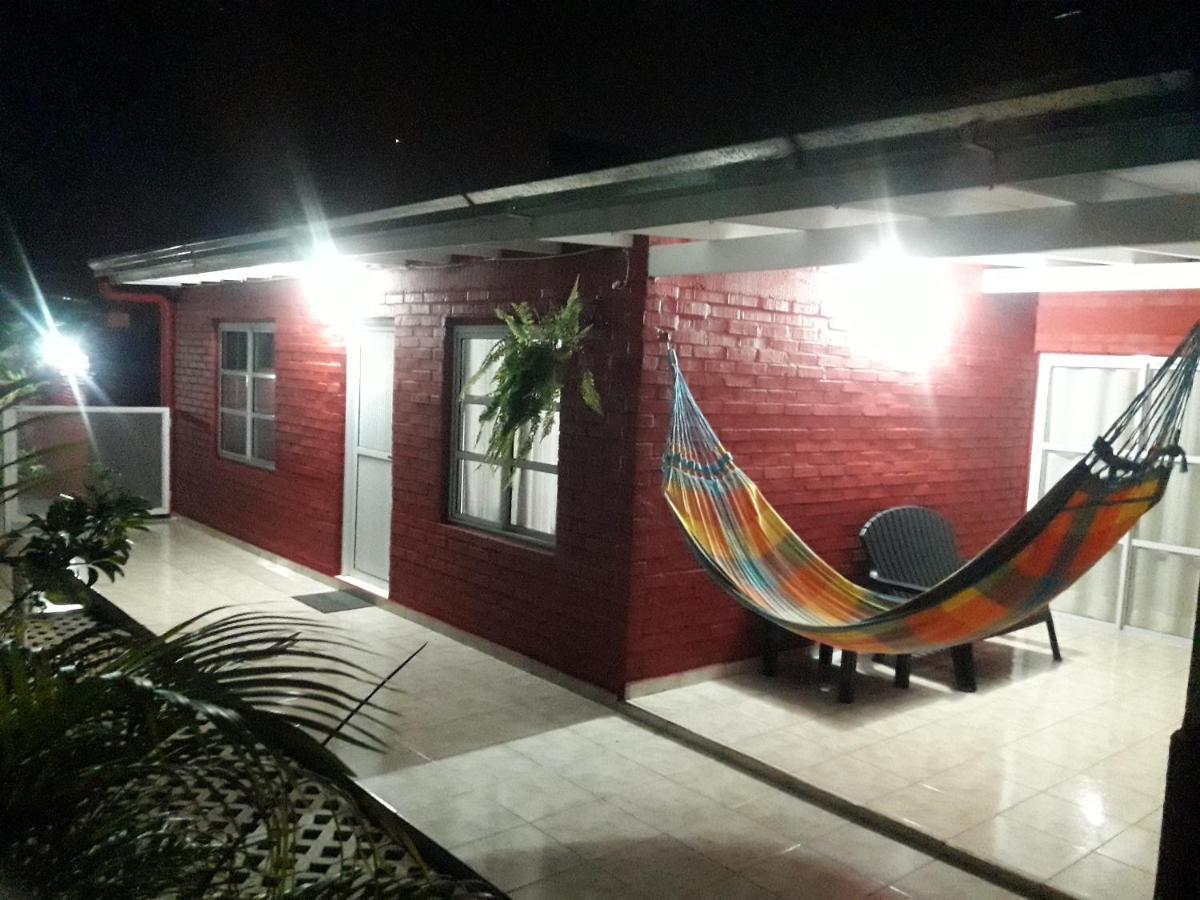 En Familia Villa Puerto Iguazú Kültér fotó