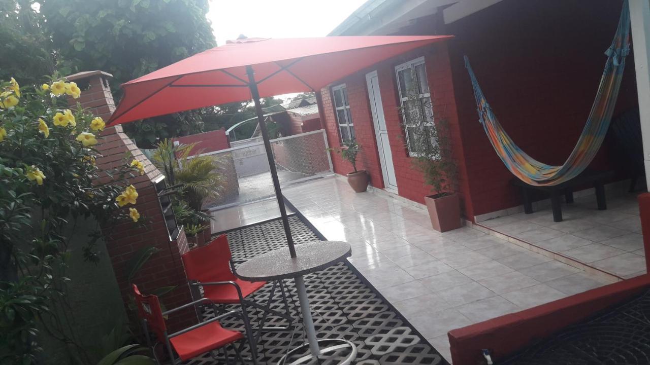 En Familia Villa Puerto Iguazú Kültér fotó